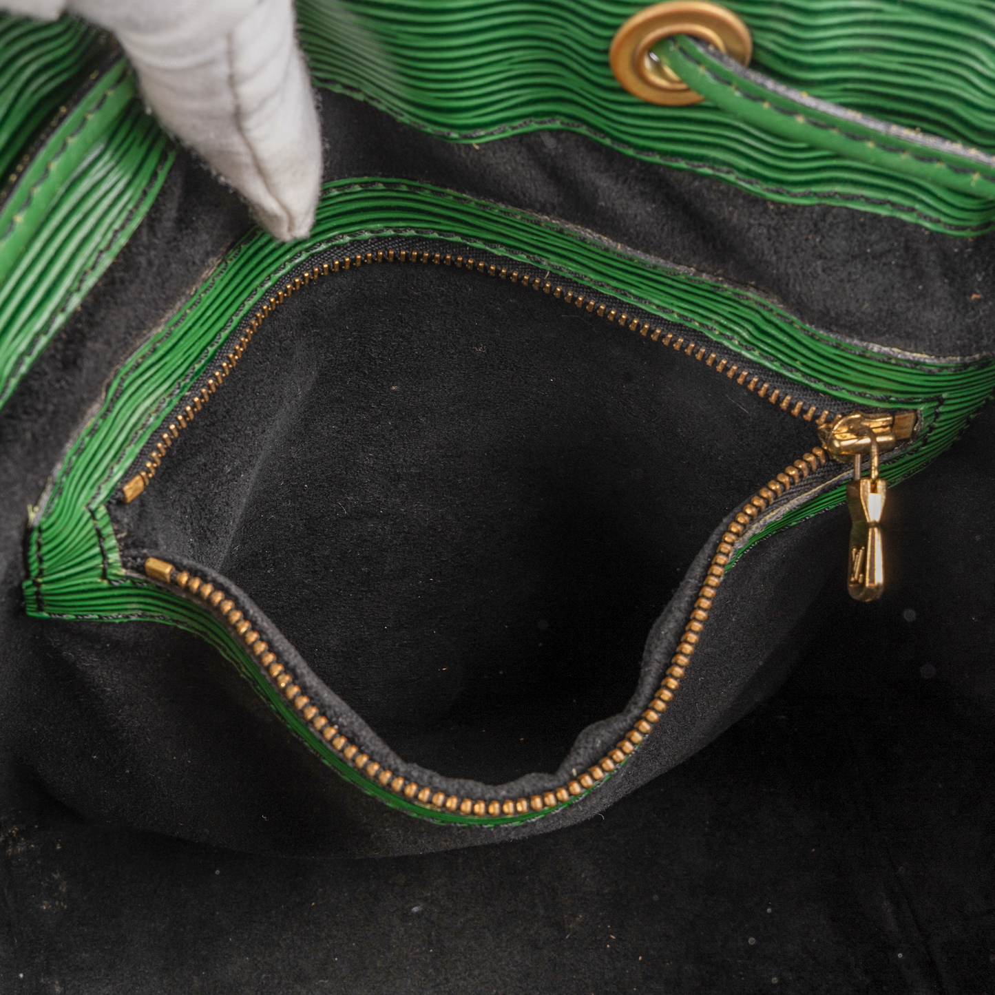 Louis Vuitton Blue Epi Leather Sac Noe Petit