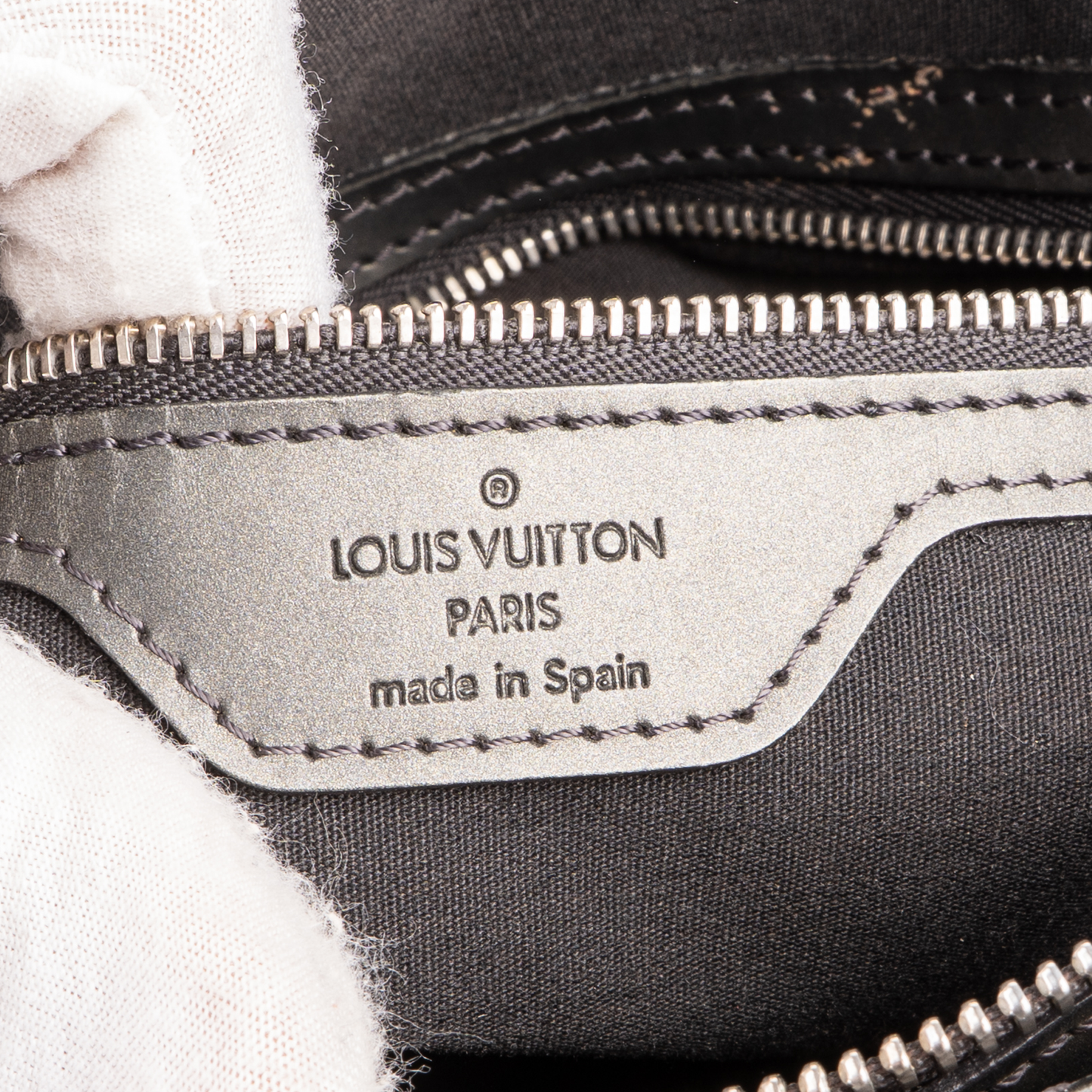 Louis Vuitton Monogram Vernis Houston Shoulder Bag