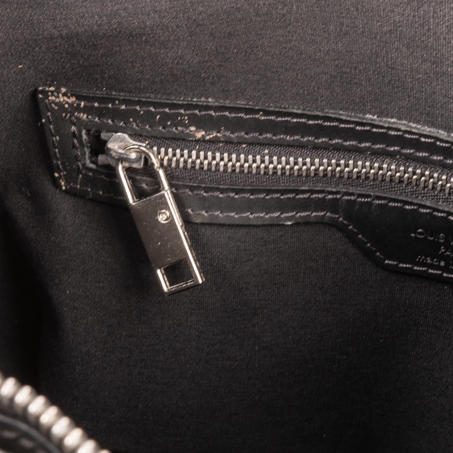 Louis Vuitton Monogram Vernis Houston Shoulder Bag
