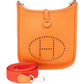 Hermès Evelyne 16 aus orangem Clemence-Leder – Vorderansicht