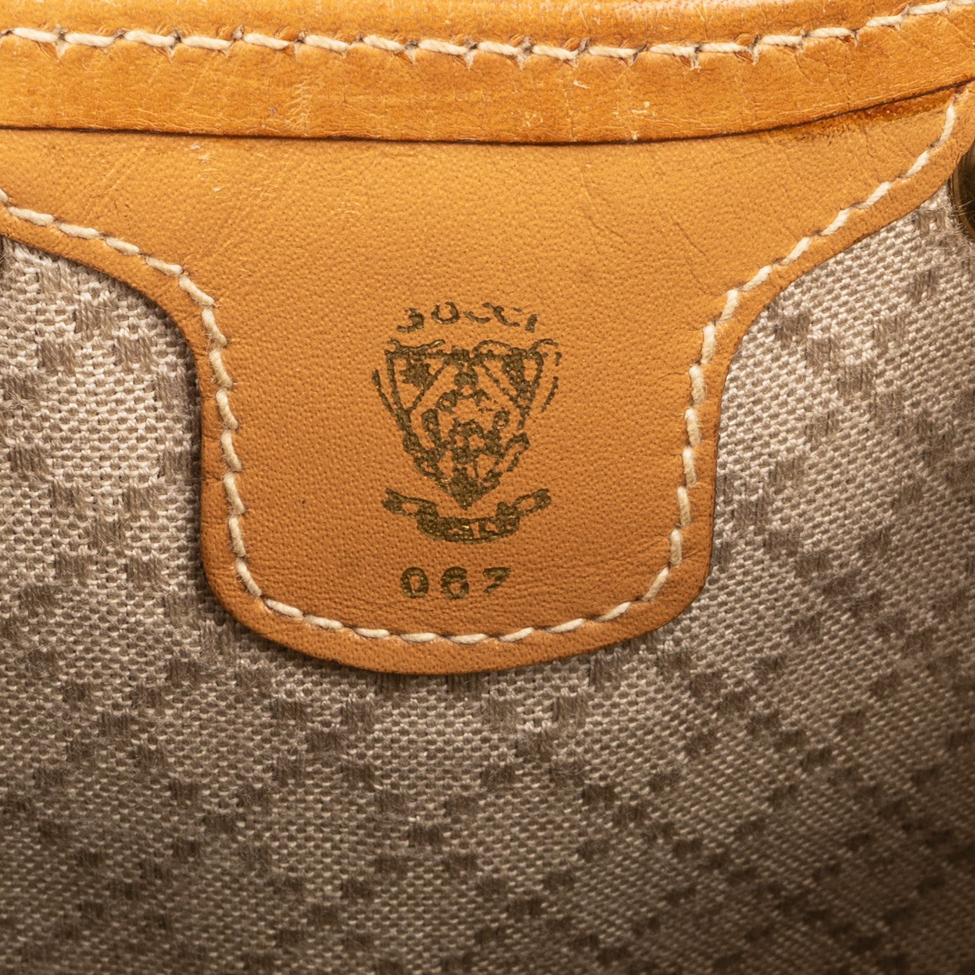 Gucci vintage monogram crossbody bucket buy small bag