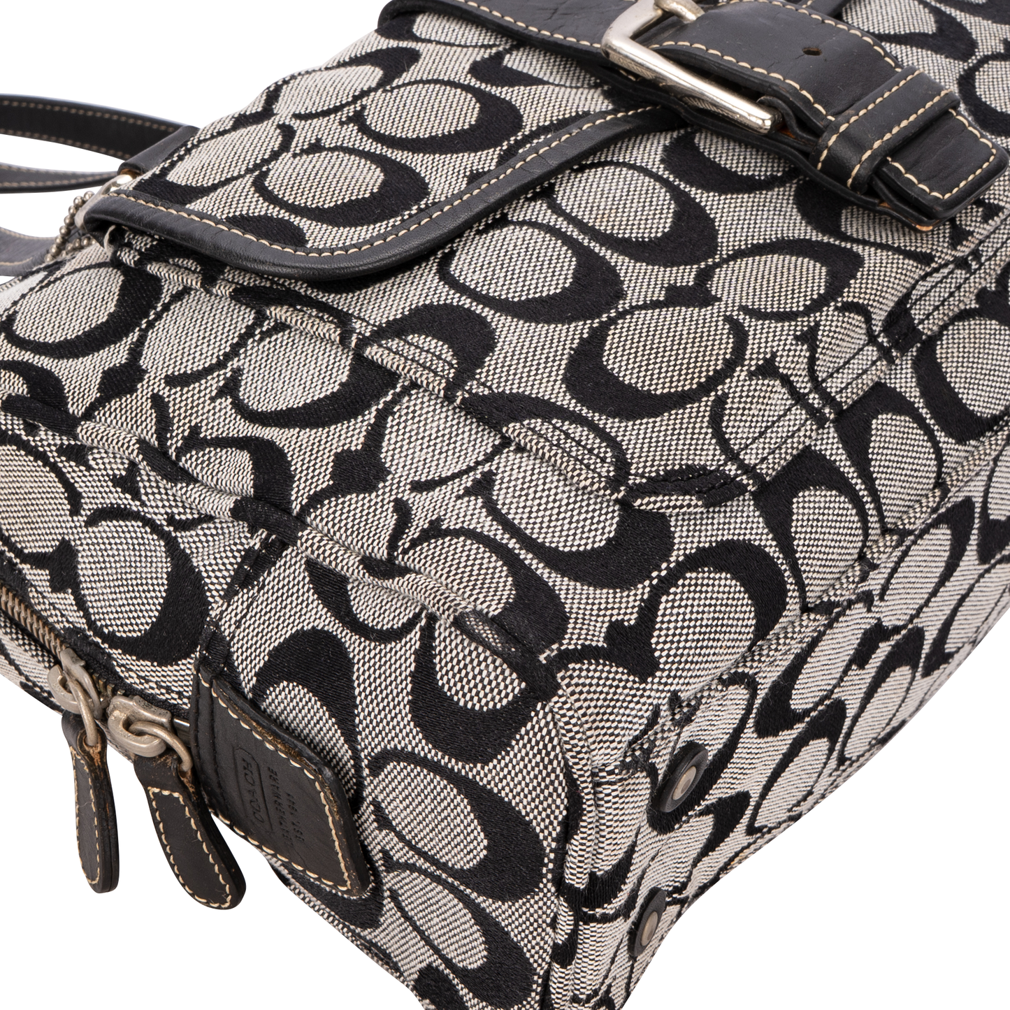 Coach Signature Monogram Shoulderbag