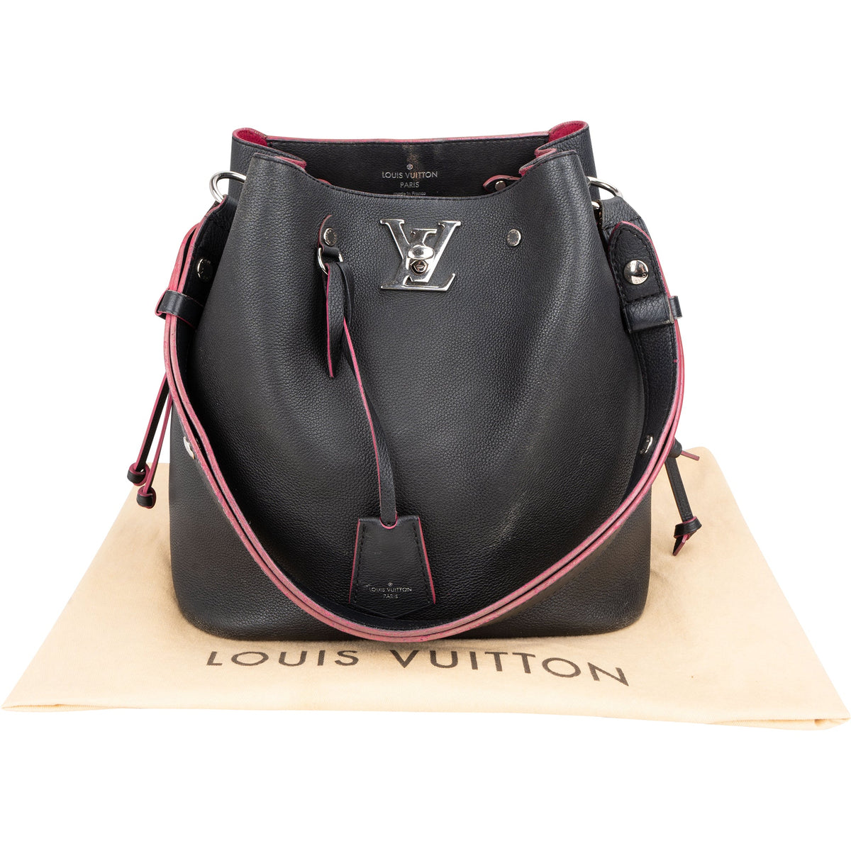 Louis Vuitton Black Leather Lockme Bucket Shoulder Bag