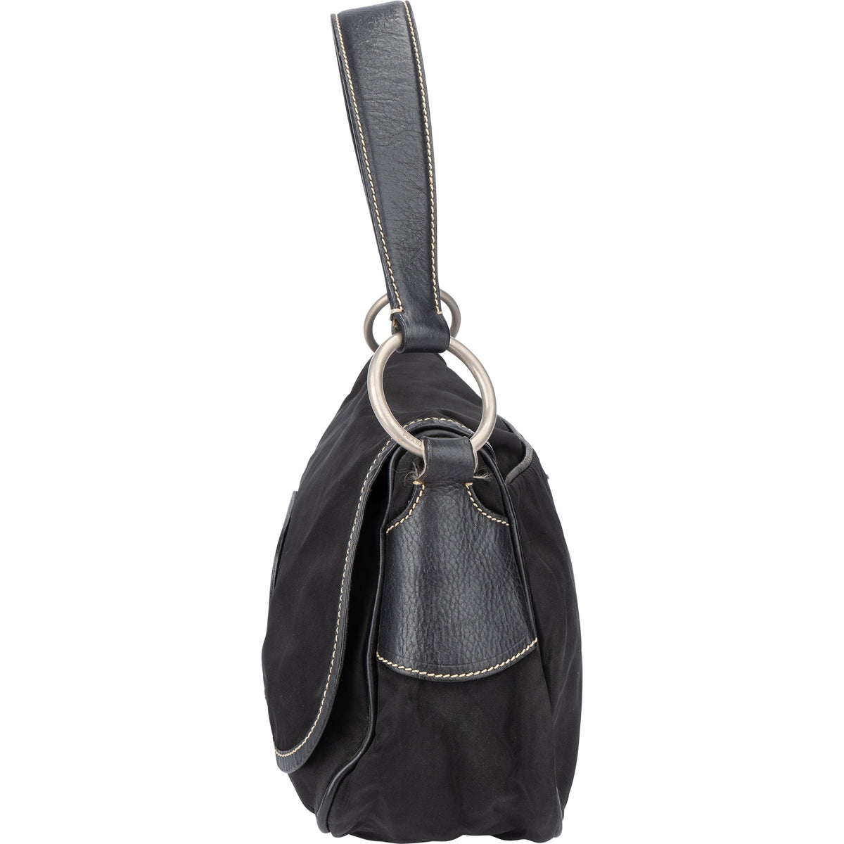Prada Triangle aus schwarzem Nylon – Ansicht 3