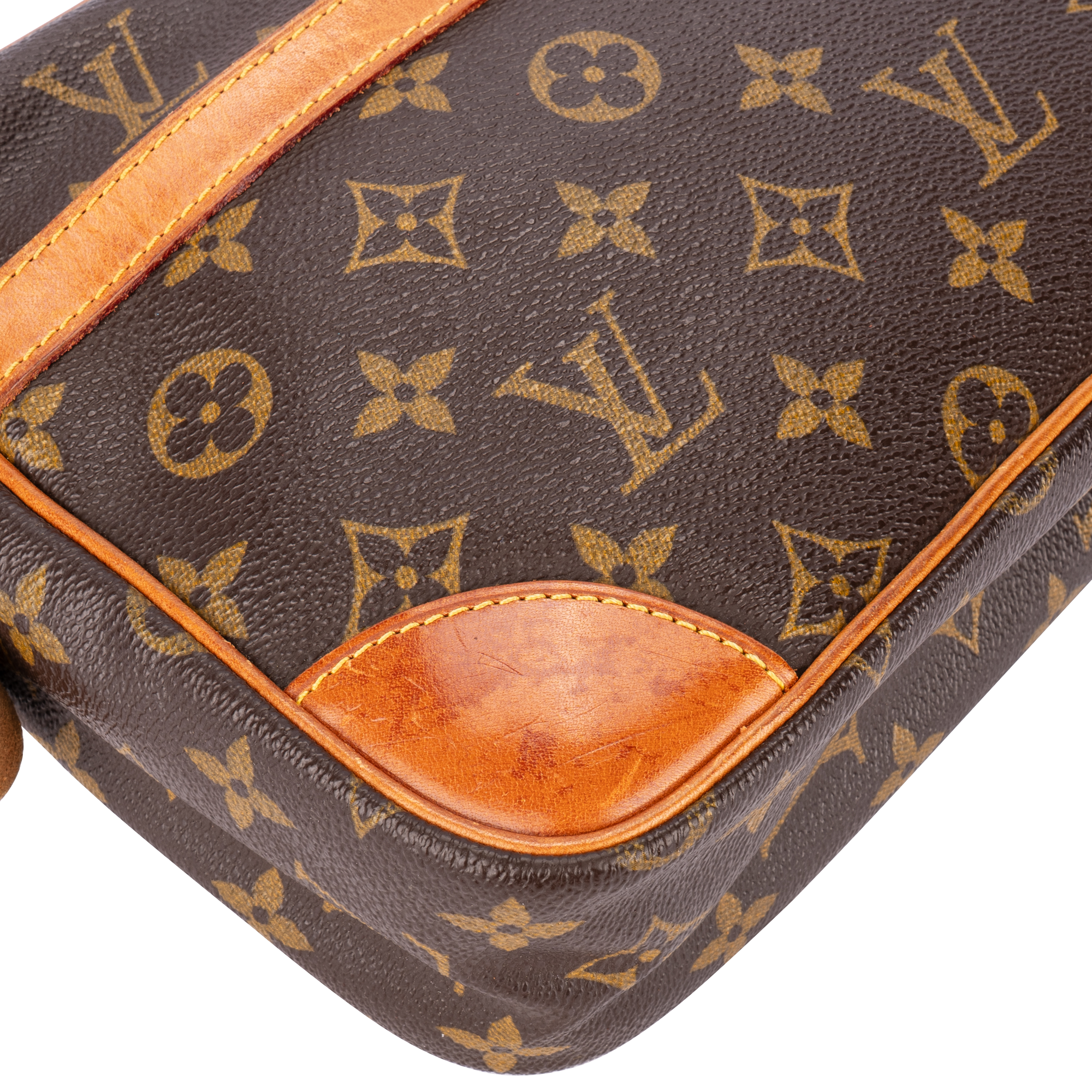 Louis Vuitton Canvas Monogram Compiegne 28 Clutch – vintage on friday