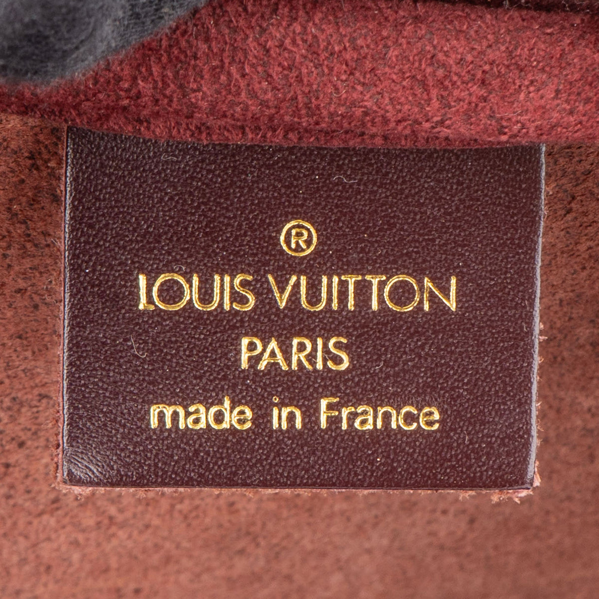 Louis Vuitton Taiga Leather Kendall 45 Travel Bag