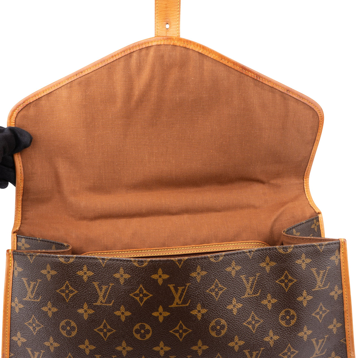 Louis Vuitton Bel Air aus Monogram Canvas – Ansicht 9