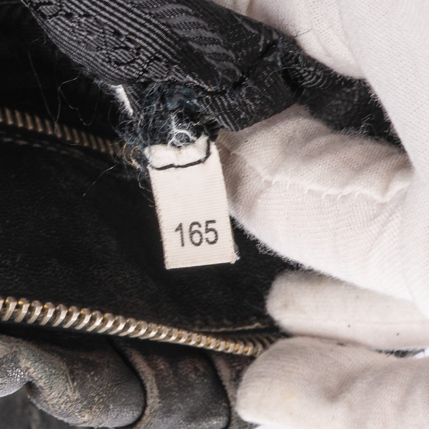 Prada Leder-Gaufre-Einkaufshandtasche