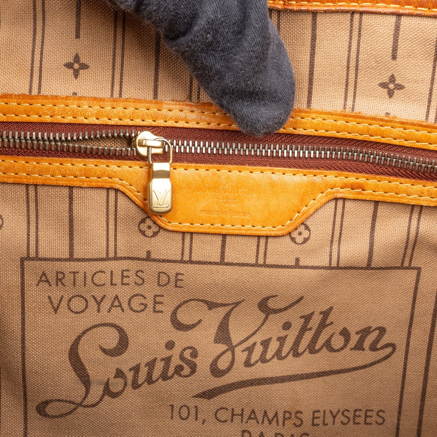 Louis Vuitton Canvas Monogram Neverfull PM Shoulder Bag