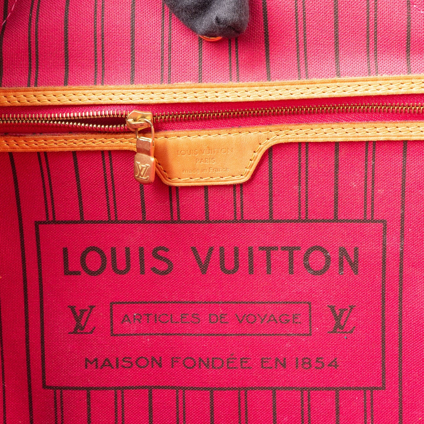 Louis Vuitton Canvas Monogram Neverfull MM Shopper Handbag