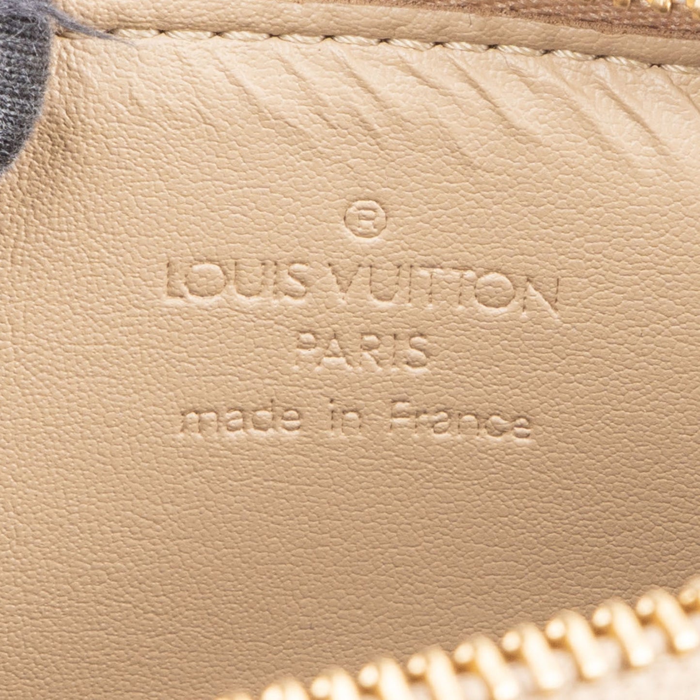 Louis Vuitton Monogram Vernis Fleurs Lexington Pochette Handbag