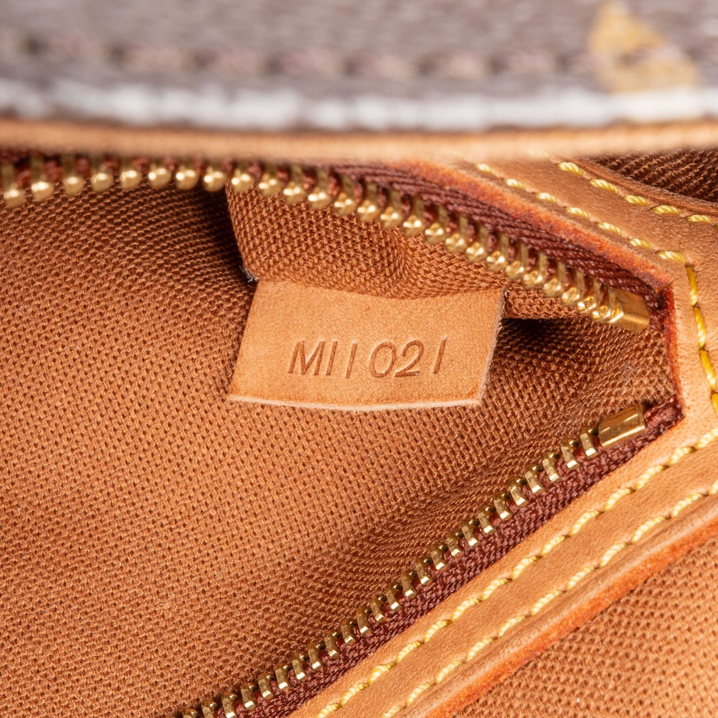 Louis Vuitton Monogram Canvas Looping PM Shoulder Bag