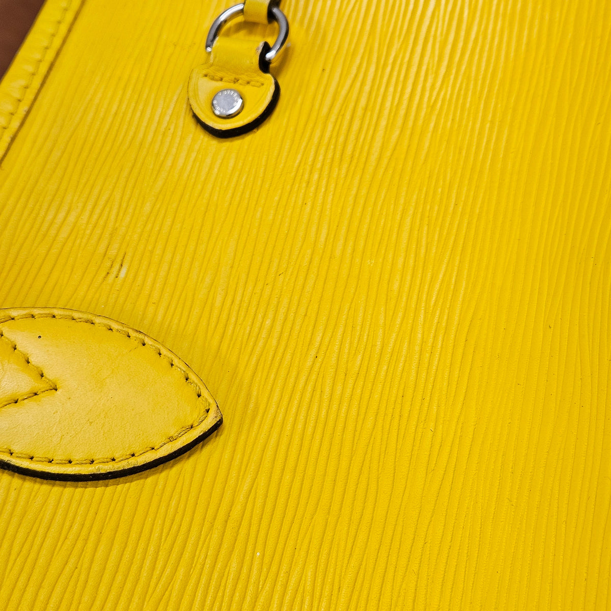 Louis Vuitton Yellow Epi Leather Neverfull MM Shoulder Bag