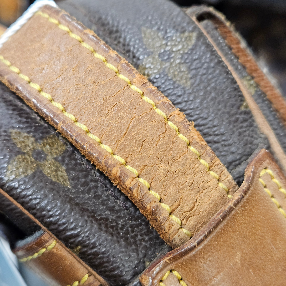 Louis Vuitton Monogram Canvas Jeune Fille GM Crossbody Bag