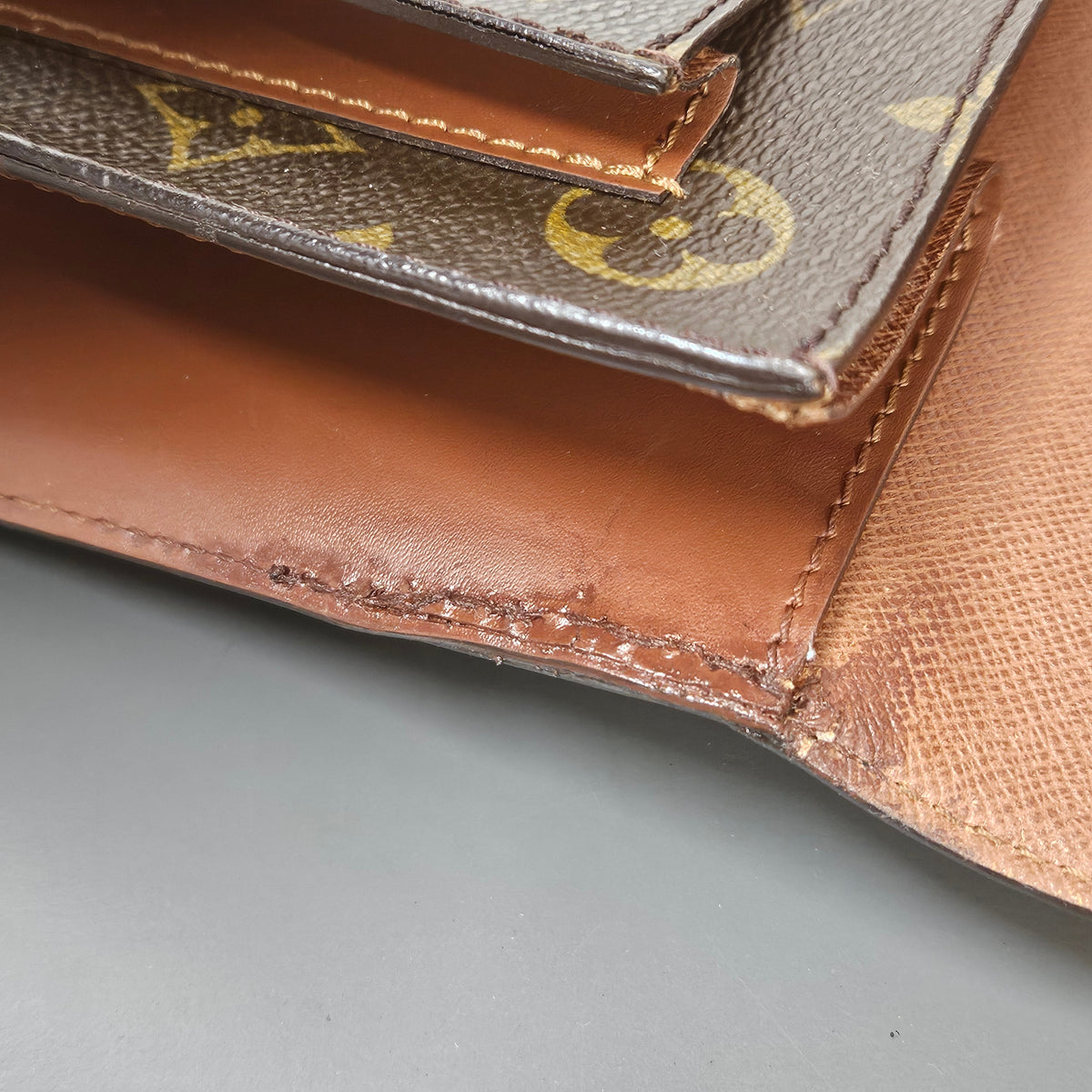 Louis Vuitton Monceau aus Monogram Canvas – Ansicht 15
