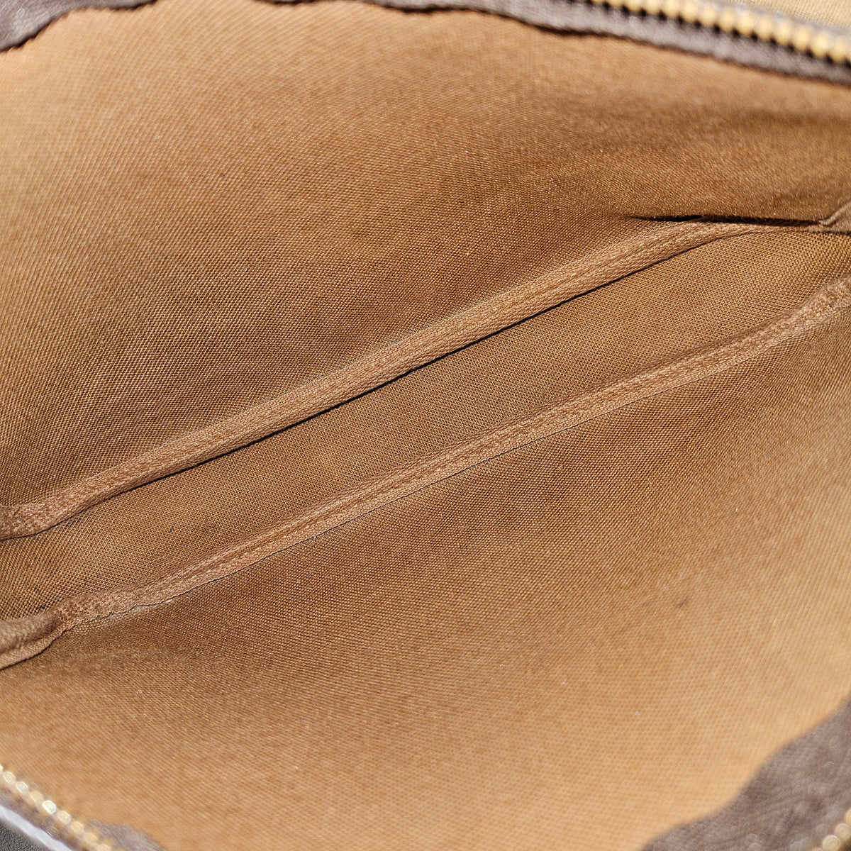 Louis Vuitton Monogram Canvas Pochette Accessoires Handbag