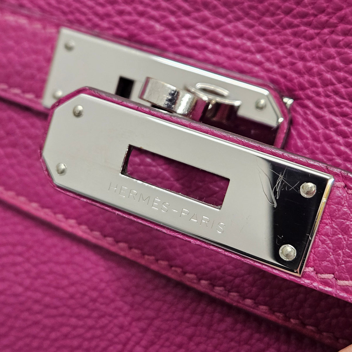Hermès Tosca Clemence Leather Palladium Kelly 32 Handbag