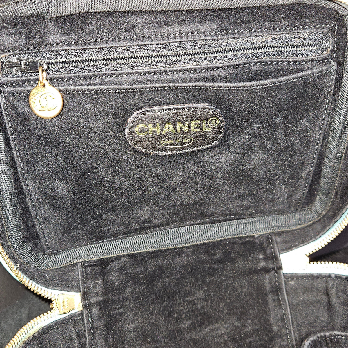 Chanel Caviar Leather CC Jewelry Crossbody Case