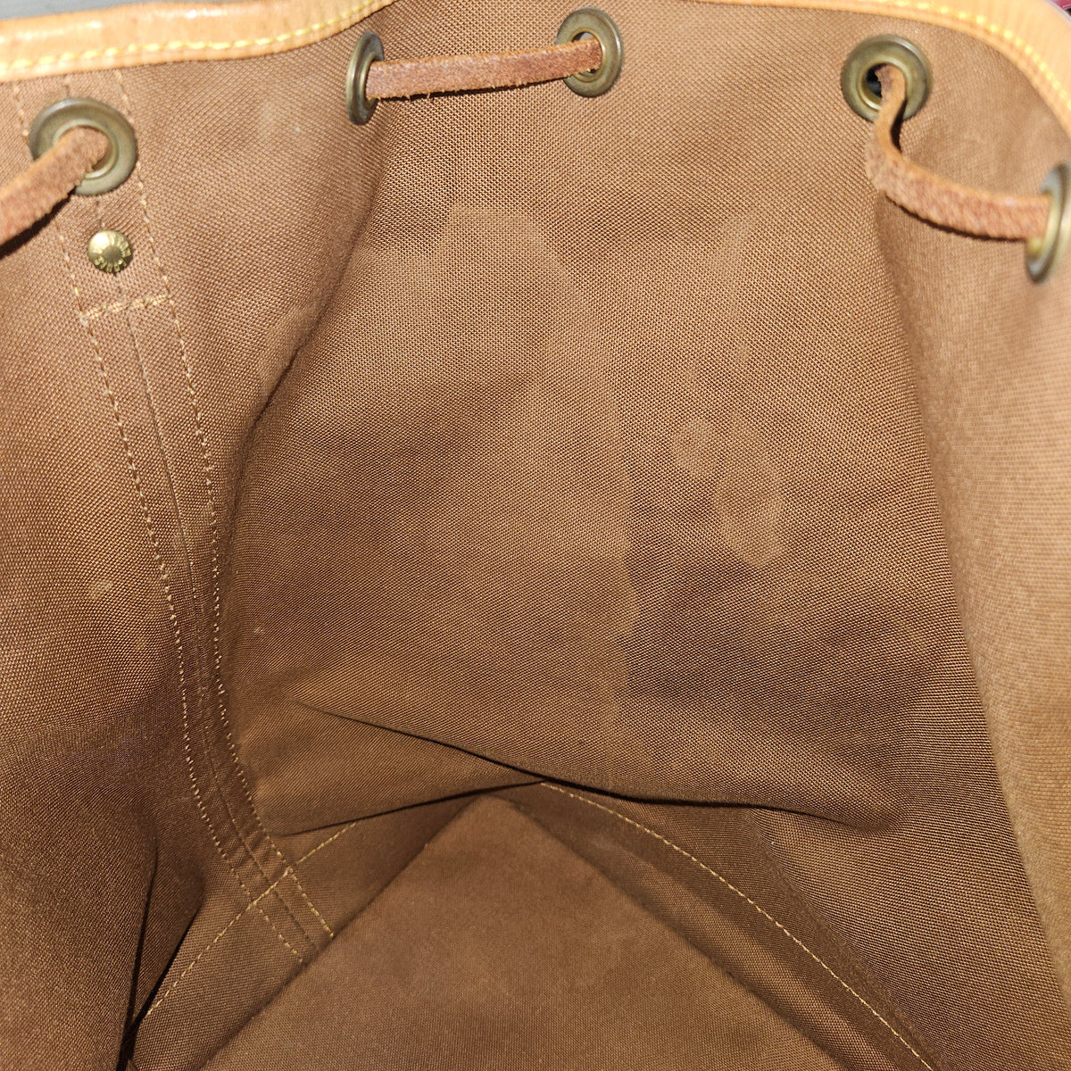 Louis Vuitton Monogram Canvas Sac Noé Grande Shoulder Bag